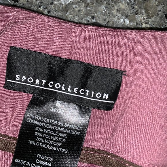 Sport Collection size 6 - 3 piece suit dusty rose - Picture 3 of 10